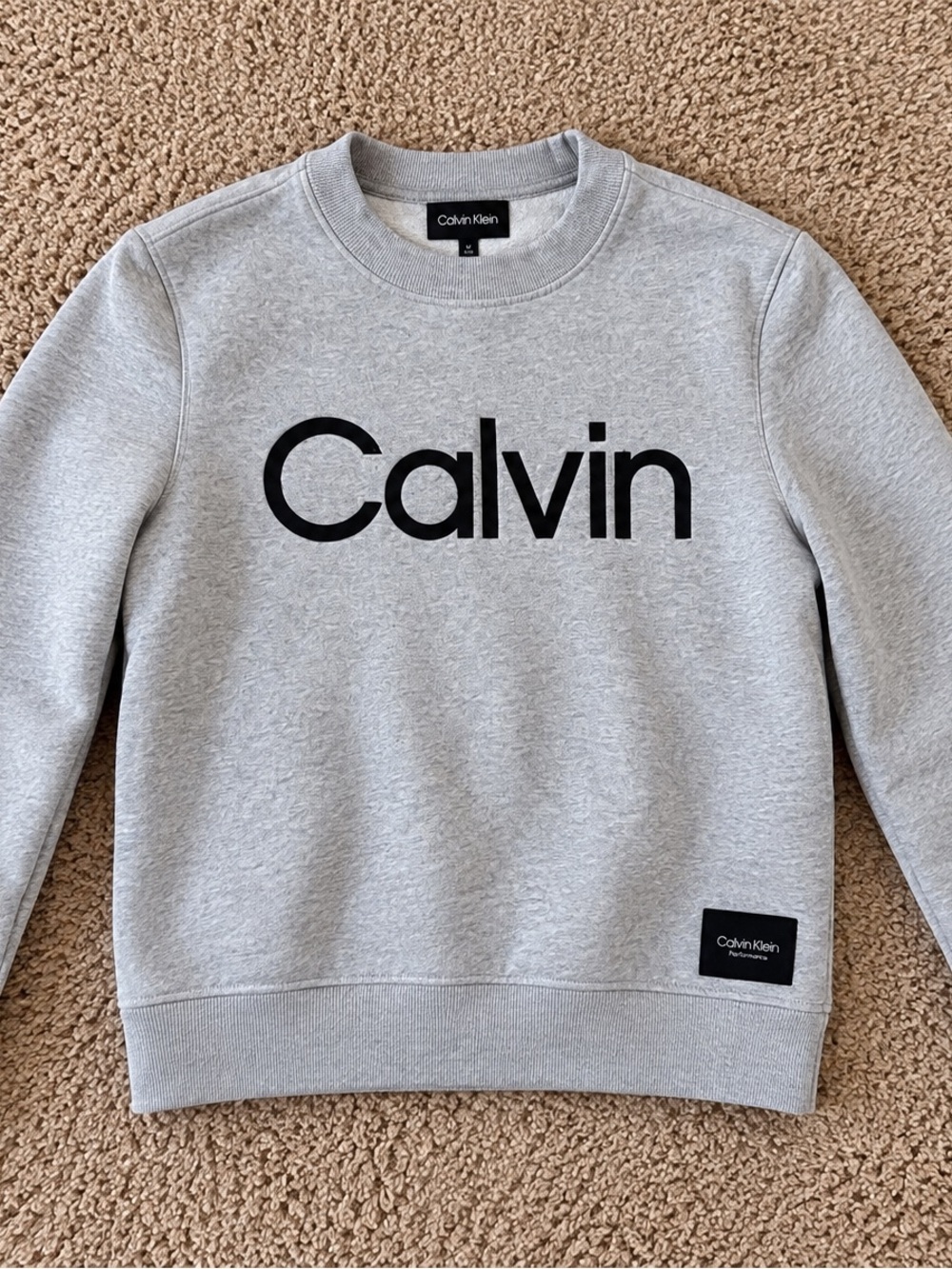 Calvin Klein Performance Sweatshirt – Size M